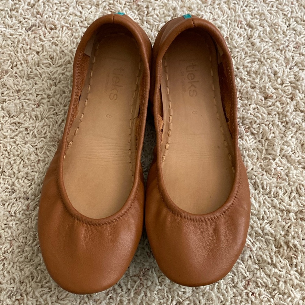 Chestnut Tieks Size 8